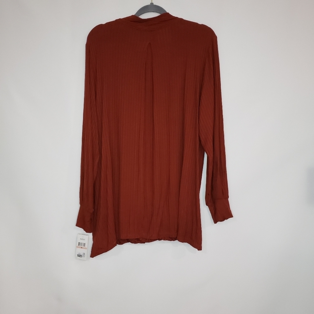 NWT Single Thread Ribbed‎ Wrap-front Top In Fried Brick Size 2X - Picture 3 of 12